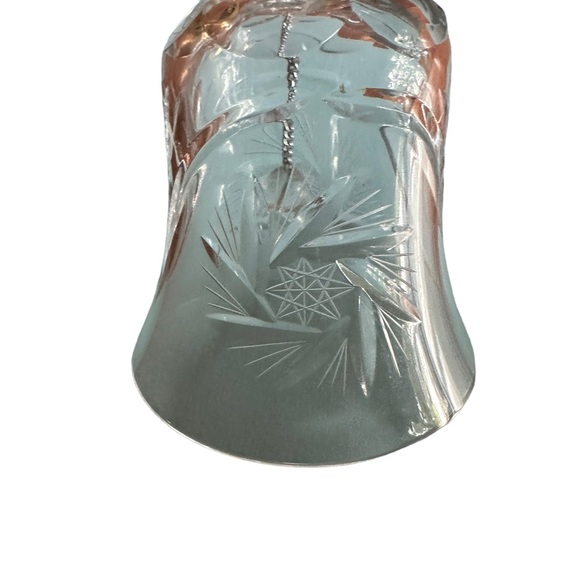 Vintage Handcut Full Lead Crystal Bell 24% PBO Starbursts Made in Hungary - Picture 4 of 9